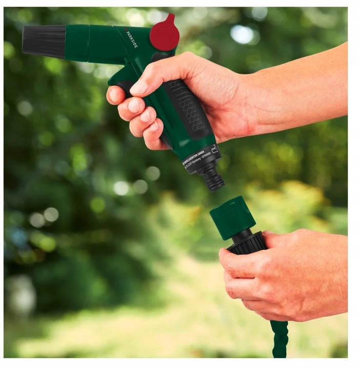 Flexible garden hose+ connection kit