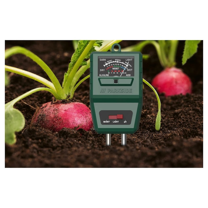 Soil measuring device